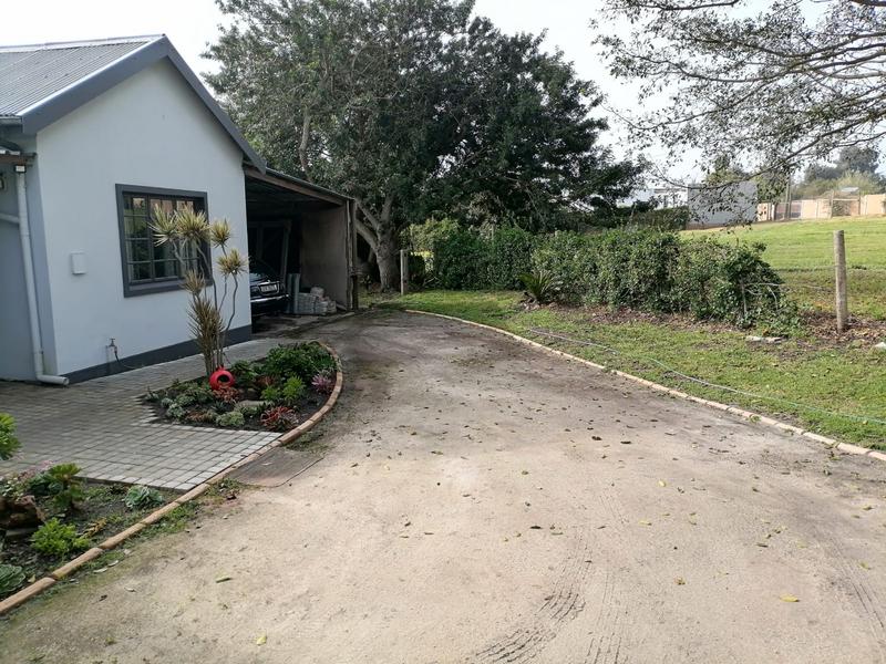 2 Bedroom Property for Sale in Albertinia Western Cape